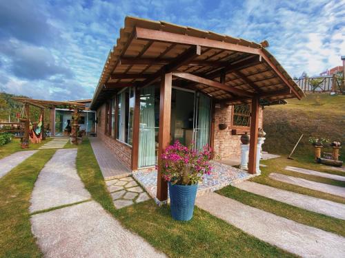 Santa Teresa House | Casa de Campo no Caravaggio ao lado da Cervejaria Três Santas