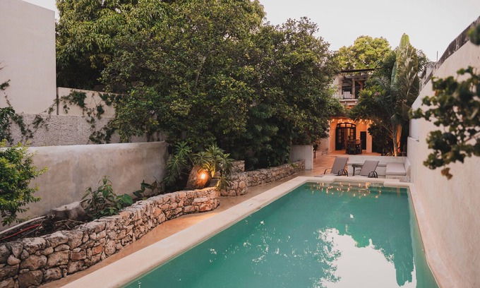 Barrio de Santiago Apartment | Casa de Cortes