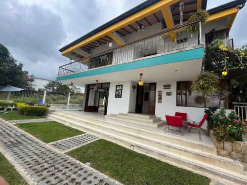 Mesitas del Colegio House | Casa de descanso en mesitas del colegio VILLA LUZ