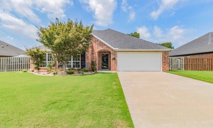 Bentonville - Fayetteville House | Casa De Flores in the heart of NWA
