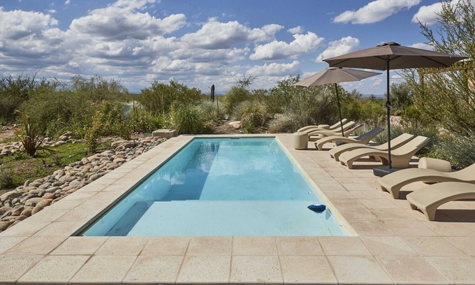 Vista Flores Hotel | Casa de Huespedes Gimenez Riili