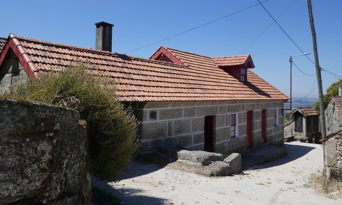 Sao Simao Cottage | Casa de Infesta - Country house with swimming pool