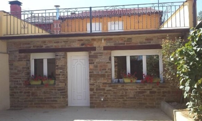 Ferreras de Arriba Cottage | Casa de la Abuela for 8 people