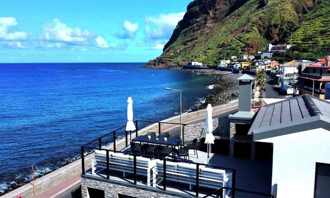 Madeira Island House | Casa de Lowell