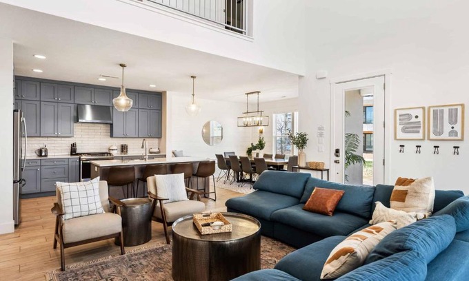 St. George House | Casa De Luz townhouse