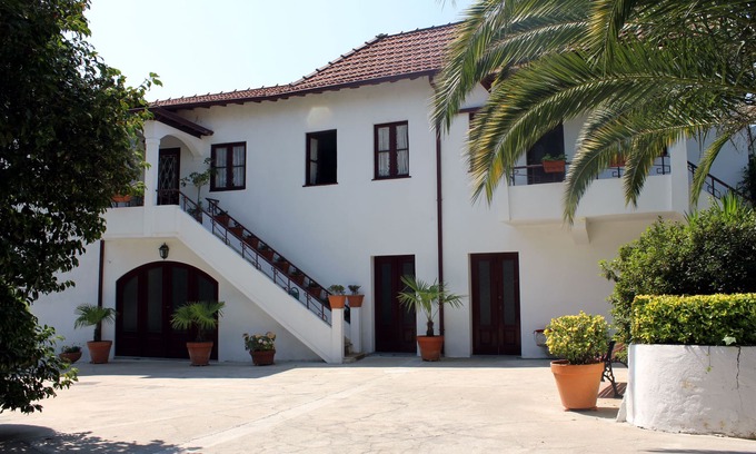 Mosteiro Cottage | Casa de Marlães - Rural Tourism - Casa de Campo