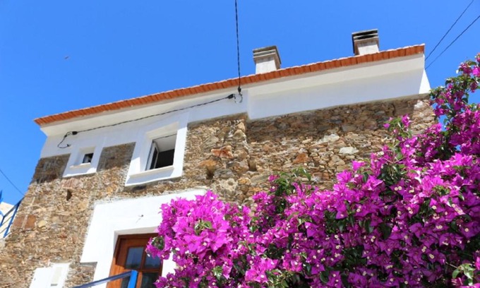 Arega House | Casa de Pedra