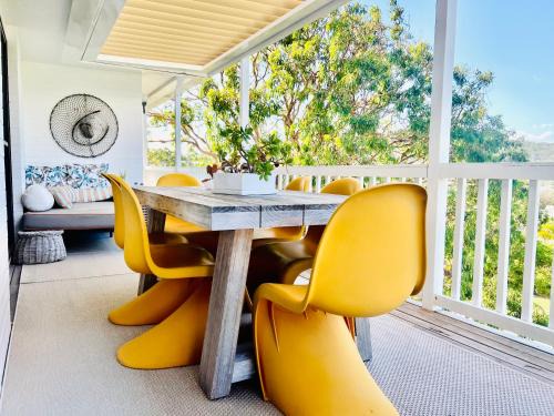 Newport Apartment | Casa de Pina 700m walk to the beach