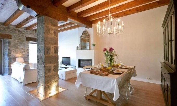 Akerreta Cottage | Casa de Pio for 11 people