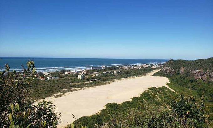 Ararangua House | Casa de Praia Alto Padrão