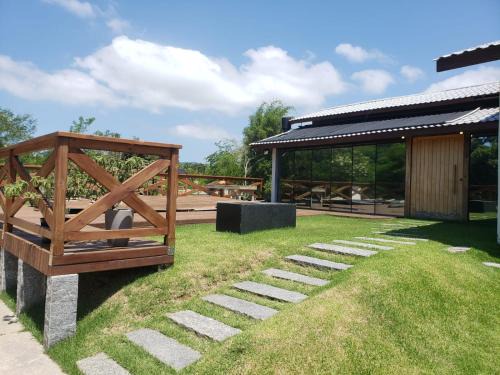 Canasvieiras House | Casa de praia com piscina aquecida área gourmet e jogos