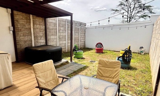 Santa Ana House | Casa de Primavera - Santa Anan