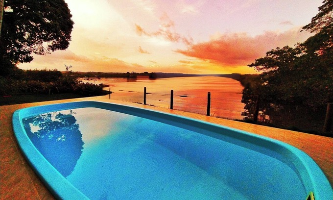 Itacare House | Casa de Temporada Felicidade, 38 Hóspedes, 2 Piscinas, 9 Suítes e 2 Churrasqueiras em Itacaré Bahia