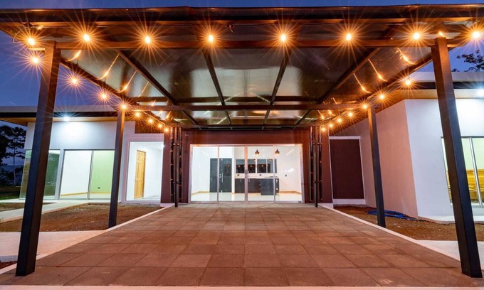 Santa Cruz de Turrialba House | Casa de Volcán