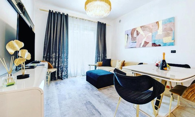 Sarnico Apartment | Casa Dea Luxury