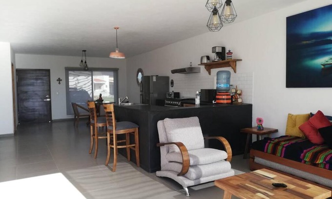 Acatlan de Juarez House | Casa del lago