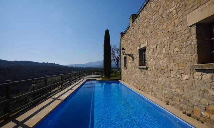 Vilanova de Meia Cottage | Casa del Moliner - House for 7 with pool, AC and Wi-Fi