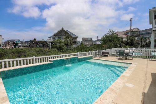Isla Del Sol House | Casa Del SolGreat views and a Pool in Isla Del Sol