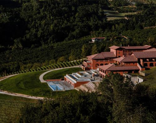 Roddino Hotel | Casa di Langa