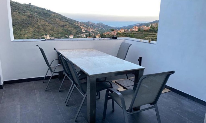 Dolcedo House | Casa Diciotto