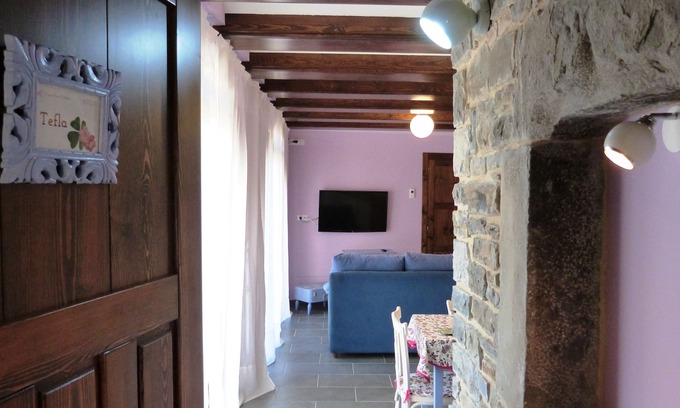 Boltana Apartment | Casa Dieste tourist apartments - Tefla apartment)