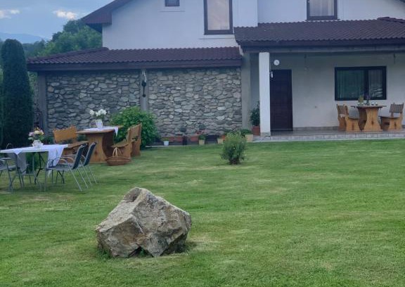 Uricani House | Casa din Vale