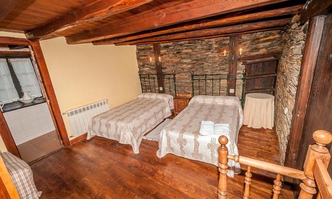 Arnado House | Casa Do Concello