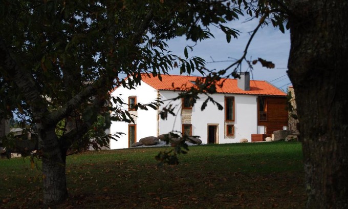 Ponteceso House | Casa do cruceiro na Costa da Morte