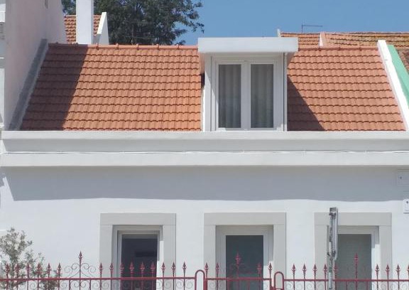 Seixal House | Casa do Lado - The next door