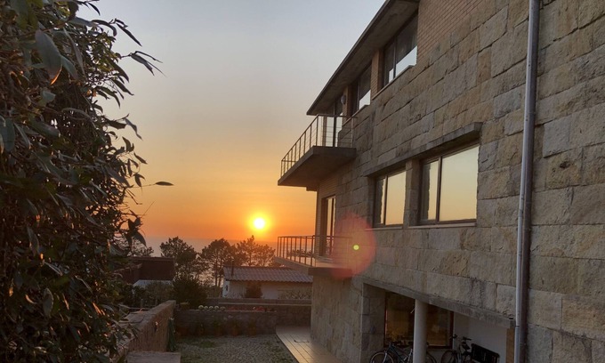 Carreco House | Casa Do Montedor - Sea and Mountain