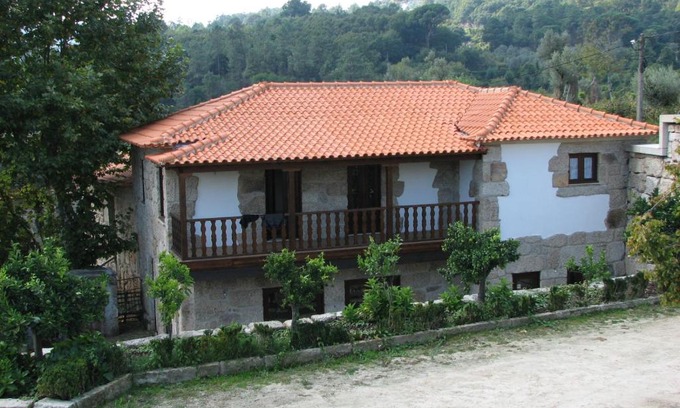 Britelo House | Casa do Outeiro da Ribeira