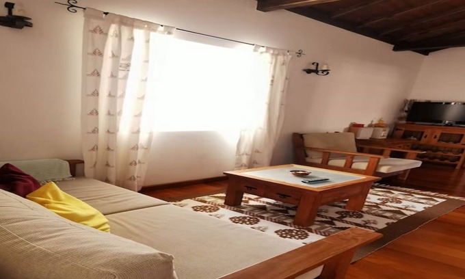 Capelo House | Casa do Palheiro 1st 1 Bedroom