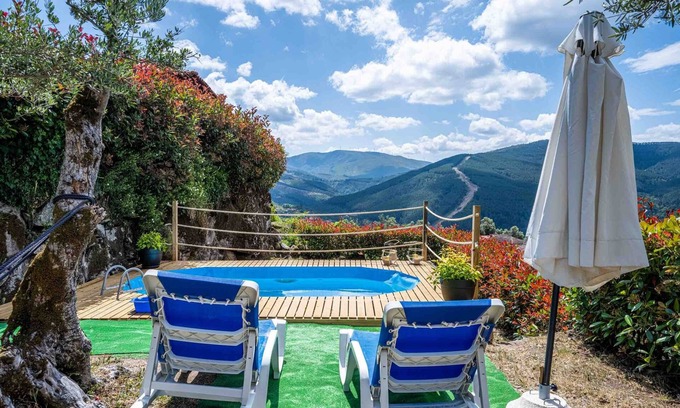 Mondim de Basto House | casa do penedo, house