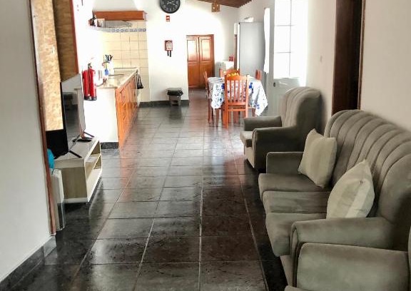 Faial Da Terra House | Casa do vermelho
