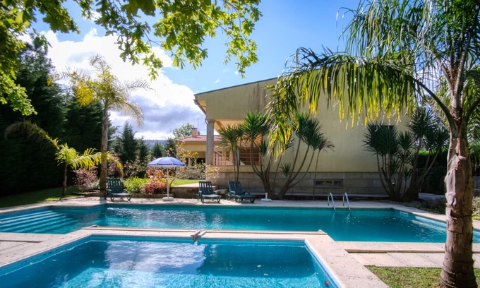 Lavradas Villa | Casa dos Carvalhos - Rural Tourism