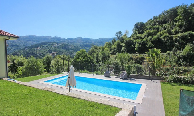 Rio Caldo Ski Chalet | Casa dos Henriques