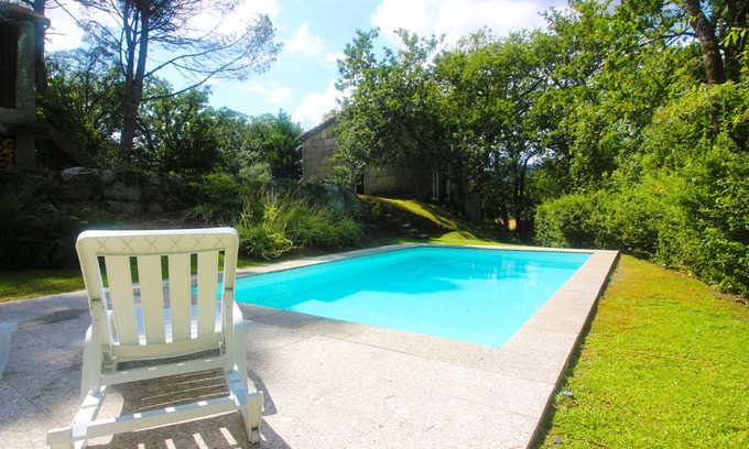 Parada de Bouro Cottage | Casa dos Netos - Casas do Rio by Gerês Casas