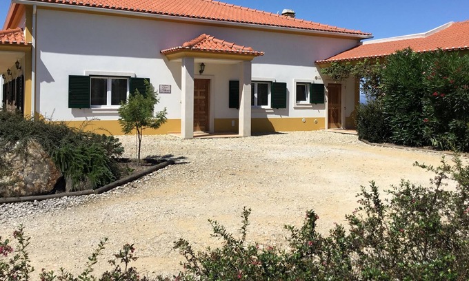 Usseira Villa | Casa dos Pomares beautiful villa w/views own pool gamesroom WiFi garden/orchards