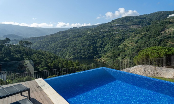 Castelo Branco Apartment | Casa Douro River - Douro Valley