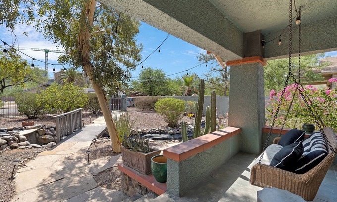 West University House | Casa Duende, Walk to UofA, Pool