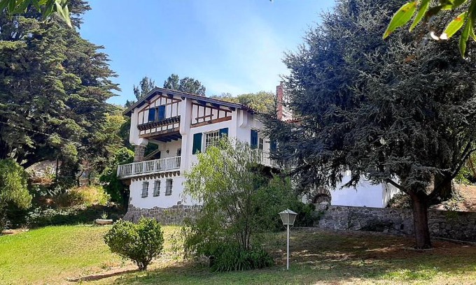 Los Cocos House | Casa Echevarria