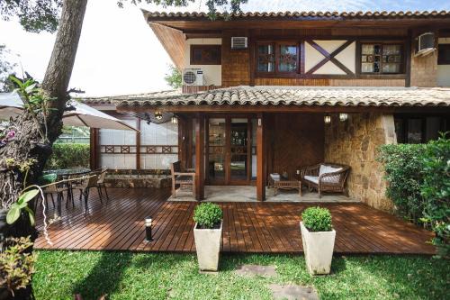 Praia Rasa House | Casa em Búzios com 3 suítes | VF 07