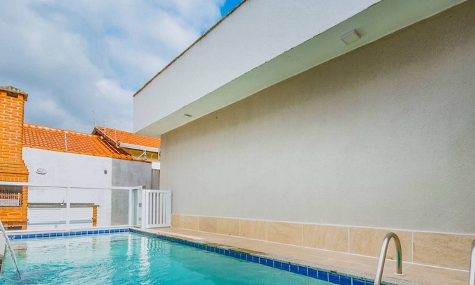 Cibratel II House | Casa em Itanhaém com piscina em condomínio
