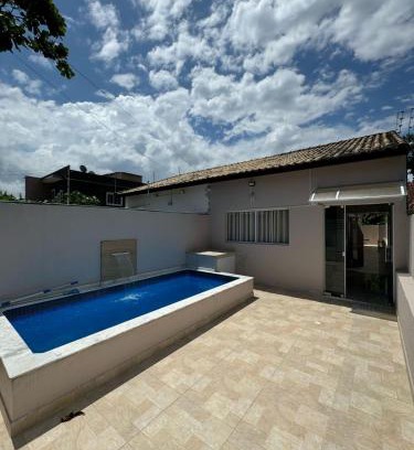 Tupy House | Casa em Itanhaém com Piscina e Ar condicionado à 900 Metros da Praia