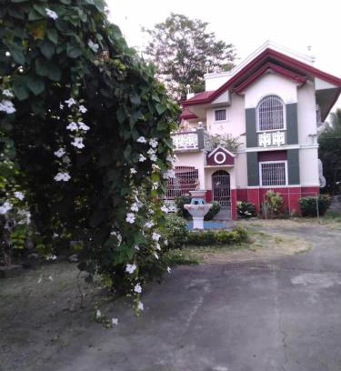 Pinamalayan House | Casa Emilia