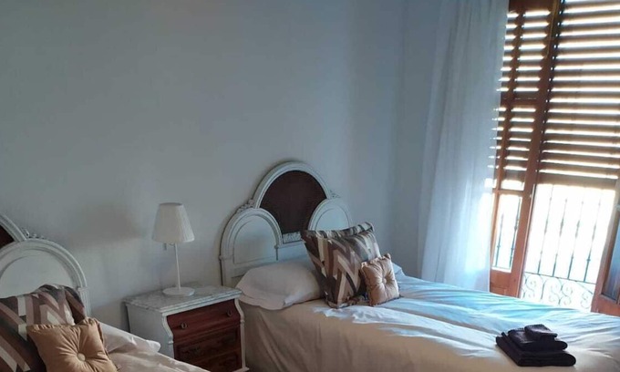 La Puebla de Montalban House | Casa en plaza mayor de La Puebla de Montalbán a tan solo 20 minutos de Toledo