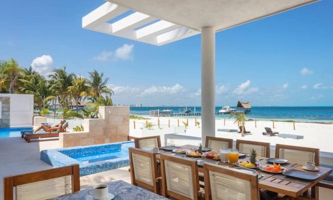 Punta Cancun Villa | Casa en la Playa Villa Flamingos en Zona Hotelera