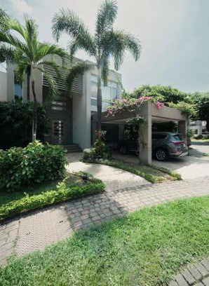 Samborondon Villa | Casa en Samborondón