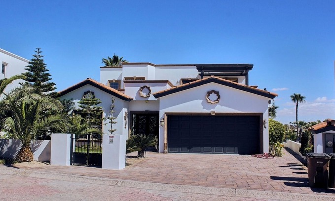 Puerto Penasco House | Casa Ensueño -five bedroom three bath house hoa will allow razor no trailer
