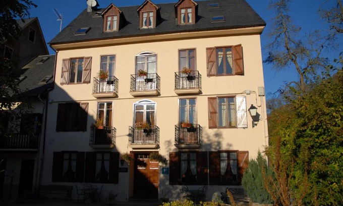 Les House | Casa Es Neres